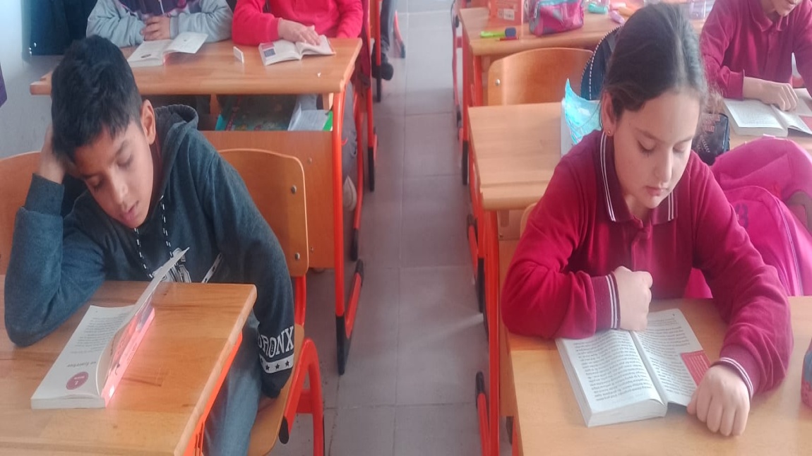 Şehzadeler Şehri Okuyor...